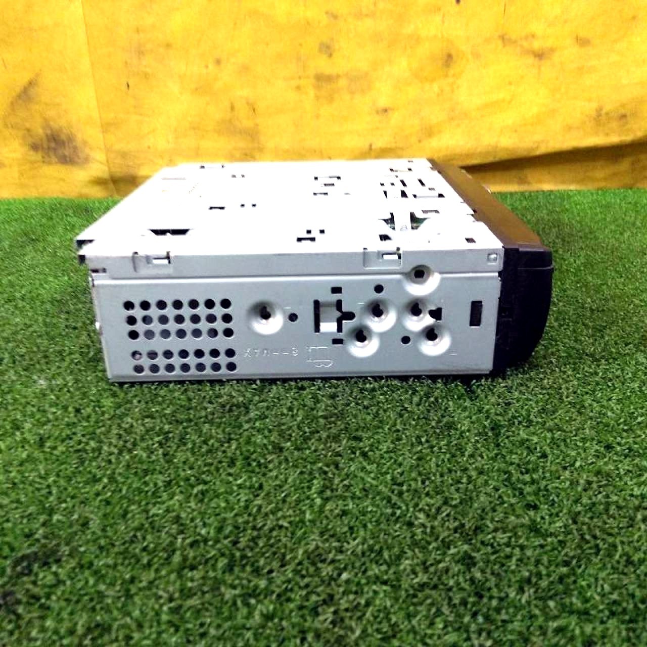 carrozzeria DEH-490 Single DIN Car Stereo Receiver Tested Working USB AUX