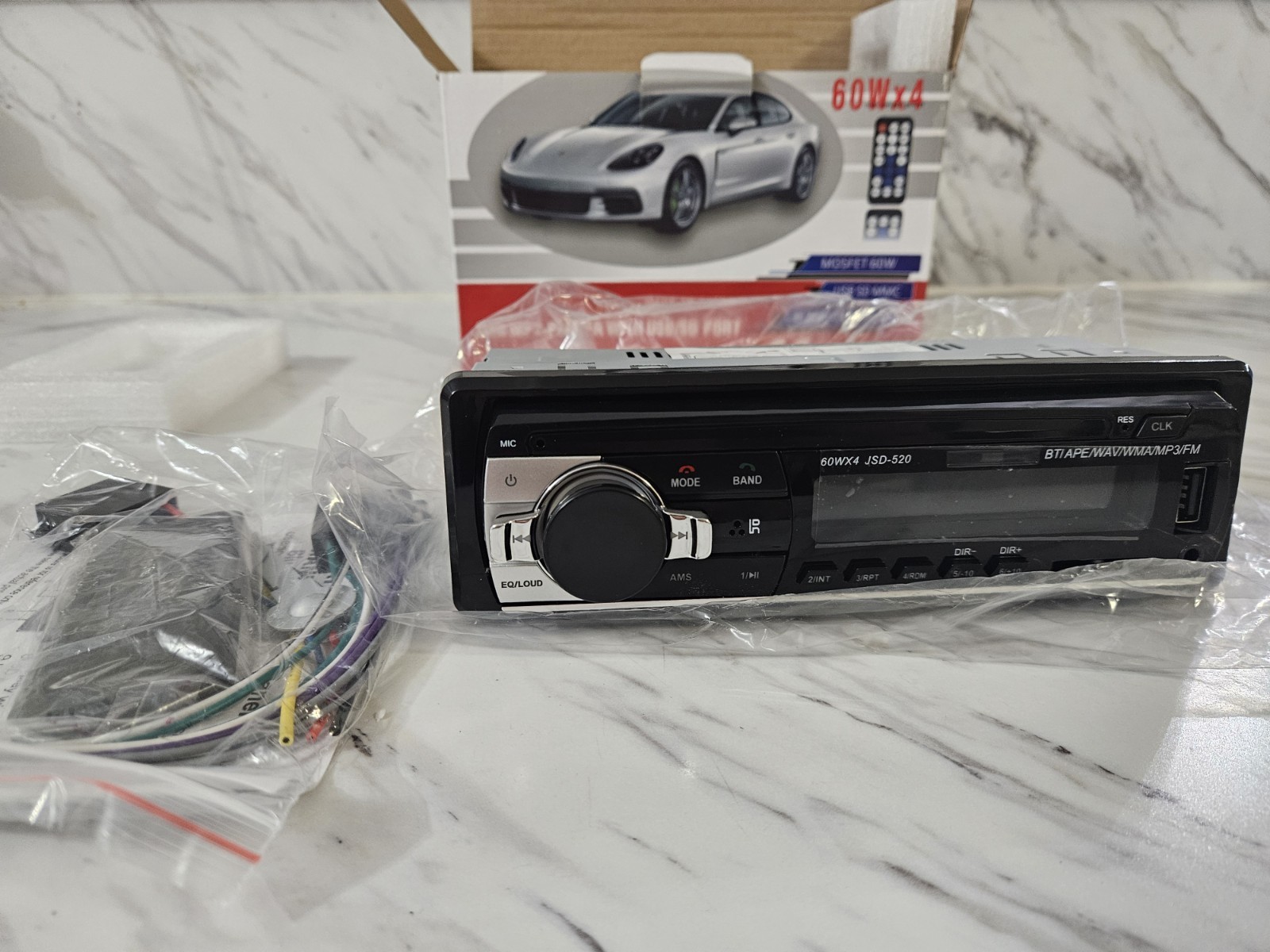 JSD-520 1 DIN Car MP3 Player Head Unit USB/SD AUX Input w/ Remote Control