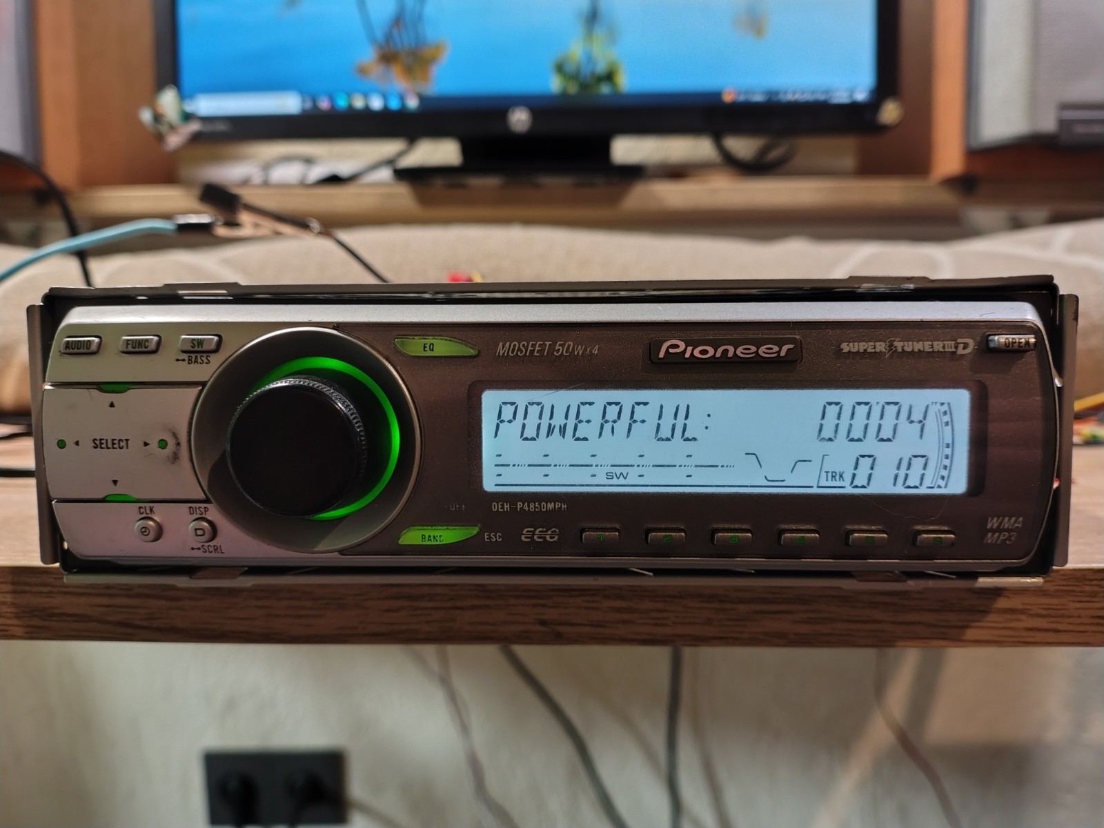 Pioneer DEH P4850MPH Car Stereo CD Receiver Fully Working Great Shape