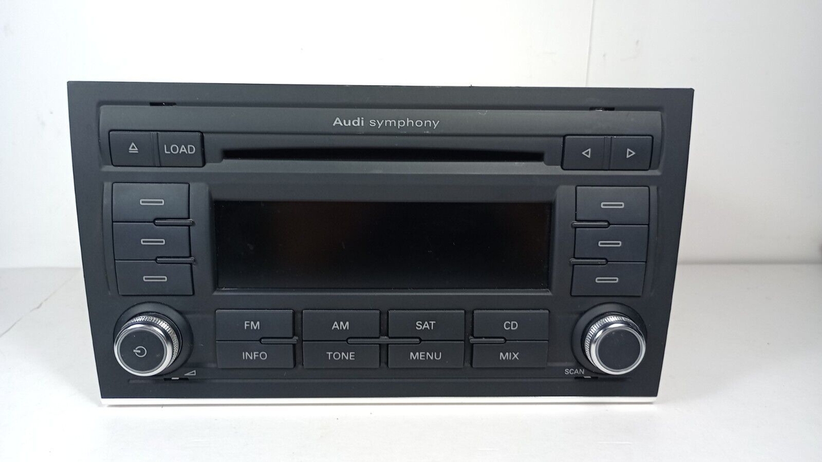 Audi Symphony NAR B7 SOUL BLAUPUNKT head Unit  8E0 035 195 AC TESTED