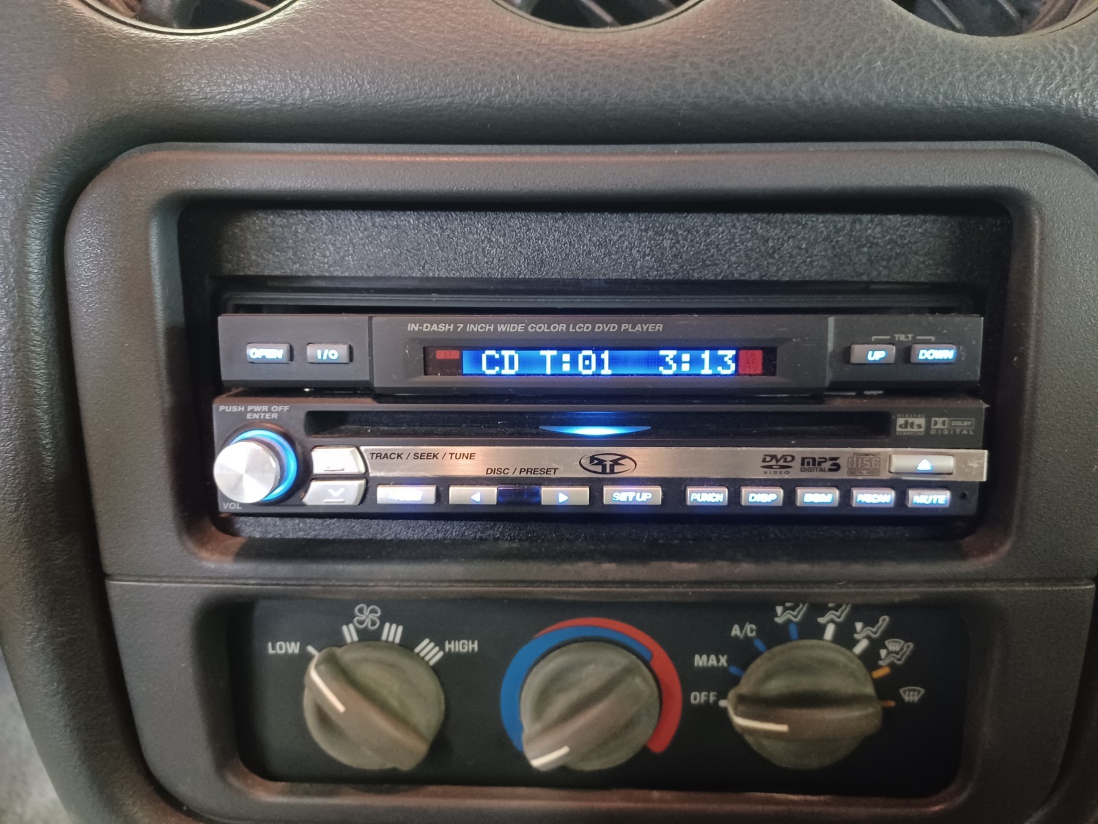 RARE OLD SCHOOL ROCKFORD FOSGATE RAVDVD2 7 INCH LCD CD/DVD PLAYER – W/ NEW STUFF