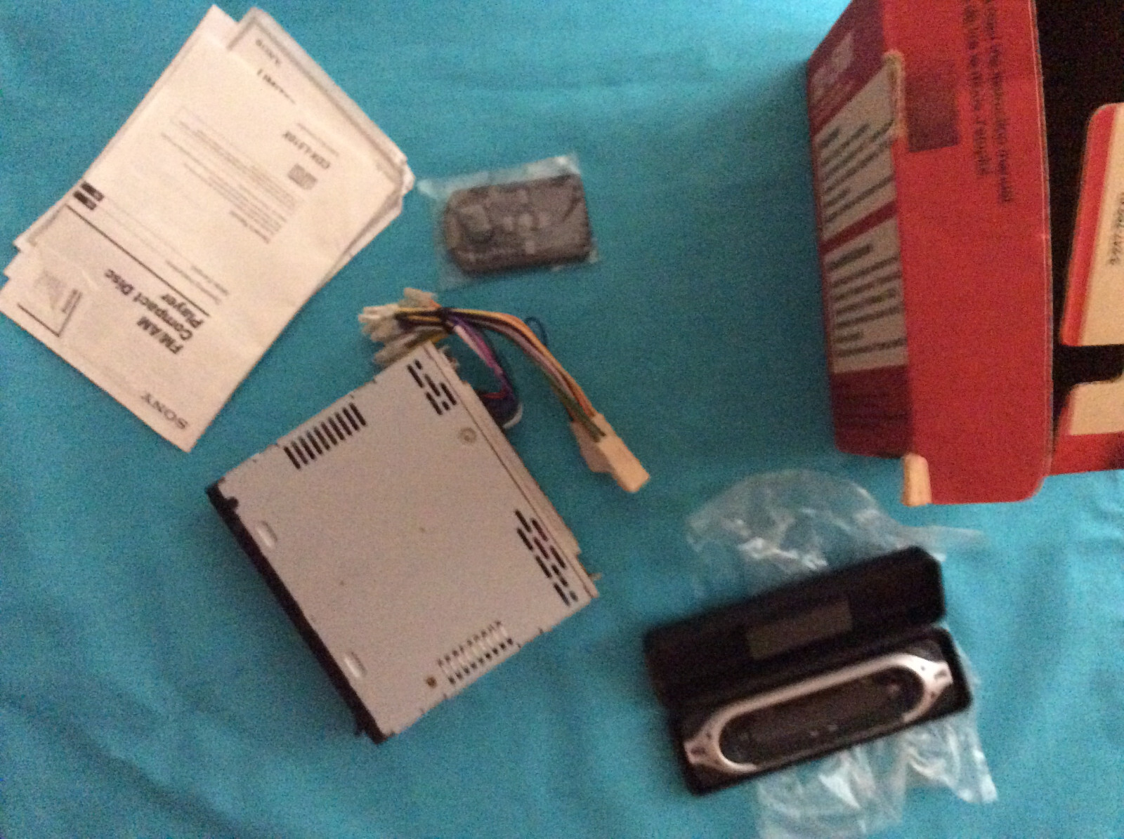 Sony Xplod CDX-L510X Fm/Am Compact Disc Player 50Wx4. Not Tested. Parts only