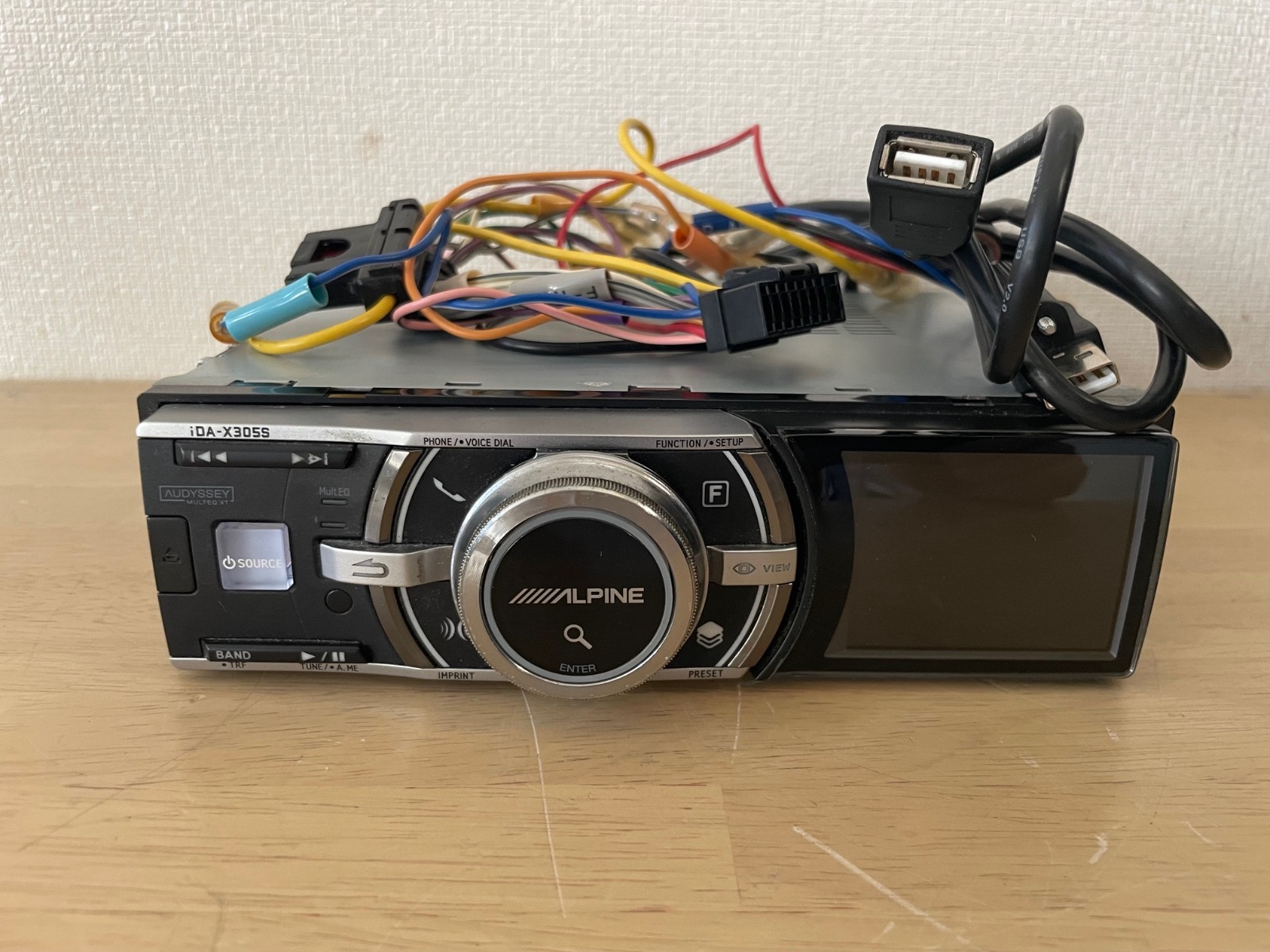 Alpine iDA-X305S 1DIN Car Audio Digital Media Receiver USB Bluetooth Head Unit