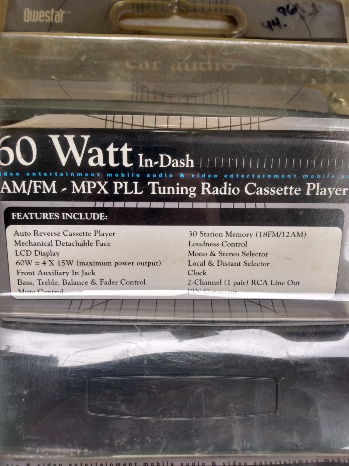 Vintage QWESTAR AM FM Stereo Radio 60 Watt In-Dash Cassette player In Package