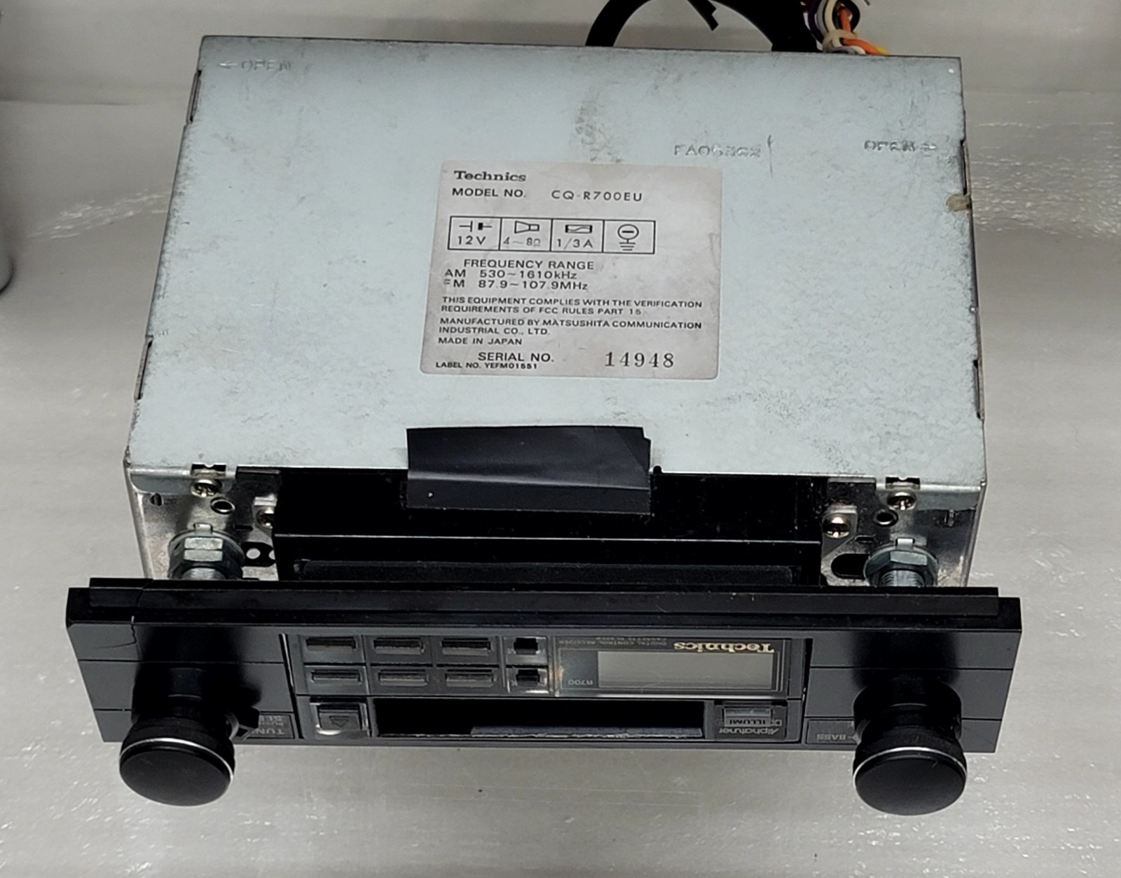 TECHNICS ALPHATUNER Car Stereo Cassette Deck Radio FM-AM CQ-R700EU See video