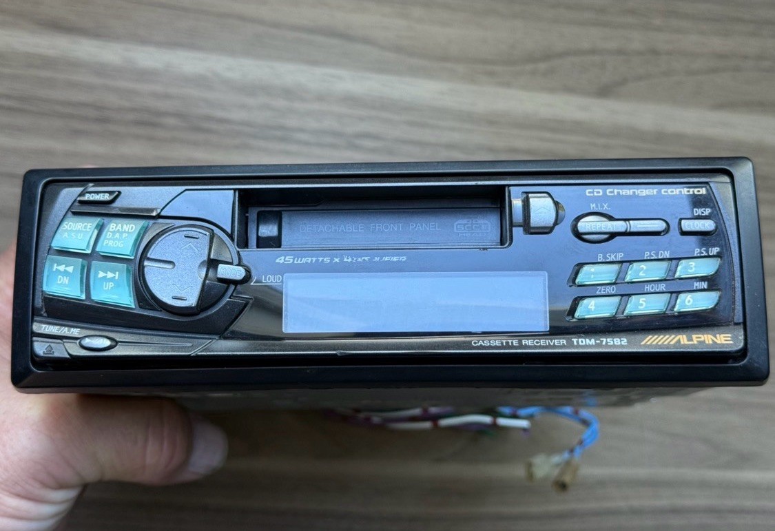 ALPINE CAR AUDIO STEREO AM/FM CASSETTE UNIT TDM-7582 VINTAGE RARE BMW PORSCHE!