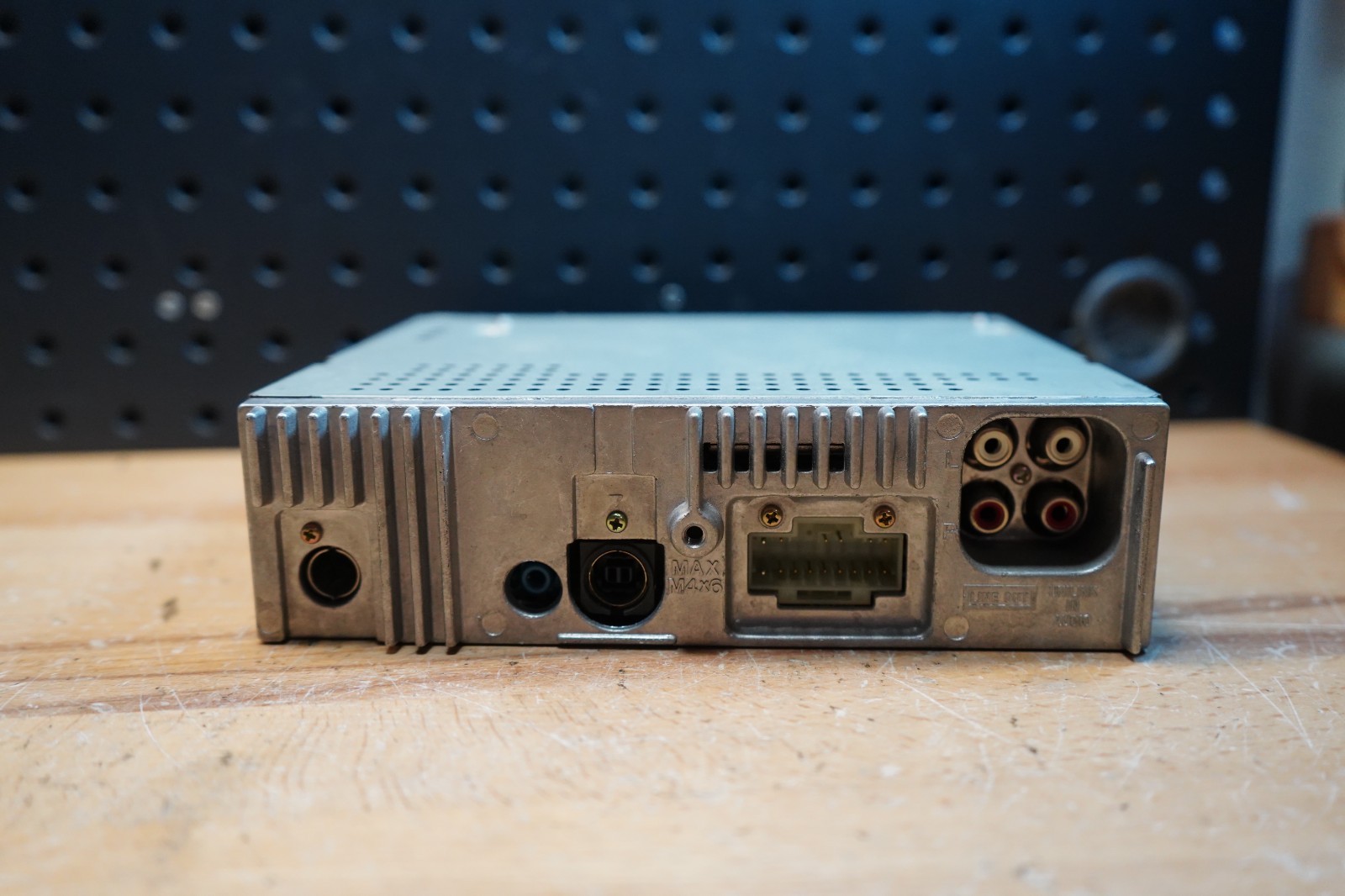 (O) Sony XR-C210 AM/FM Cassette Car Stereo Head Unit Vintage Flip Down