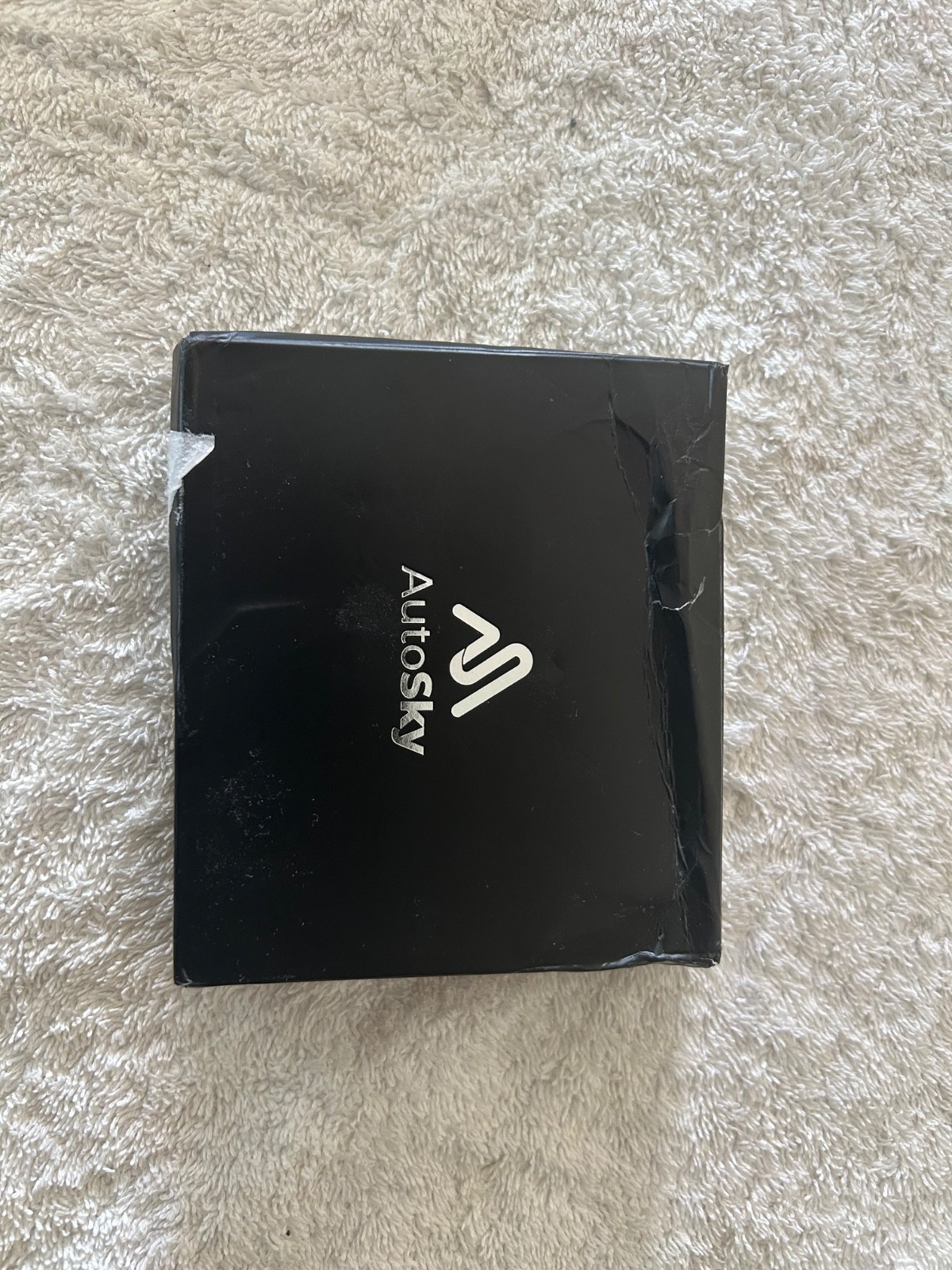 AutoSky Wireless CarPlay and Android Auto AI Box Lite for Factory Wired