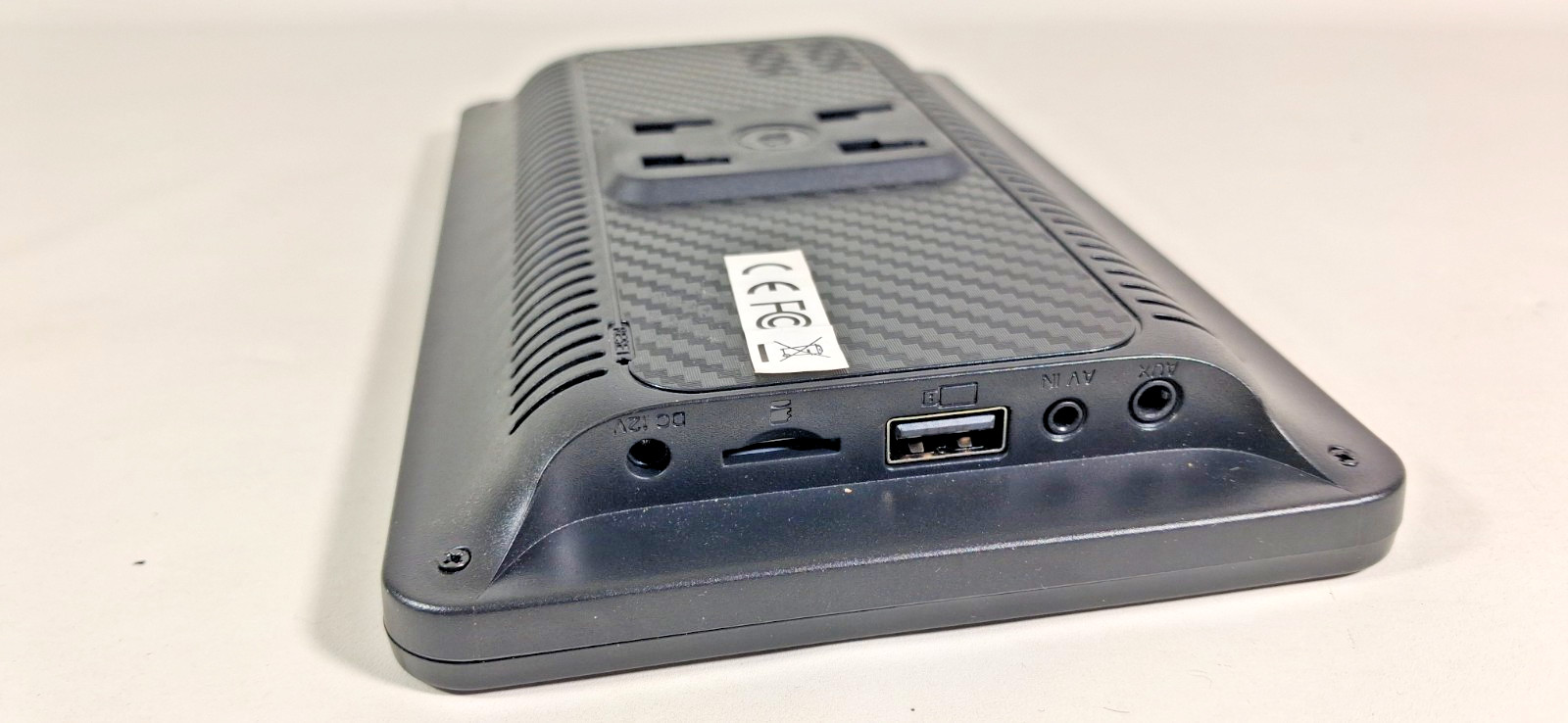 7-in Portable Car Player Wired+Wifi and Back Camera. Android Or Apple Bluetooth.
