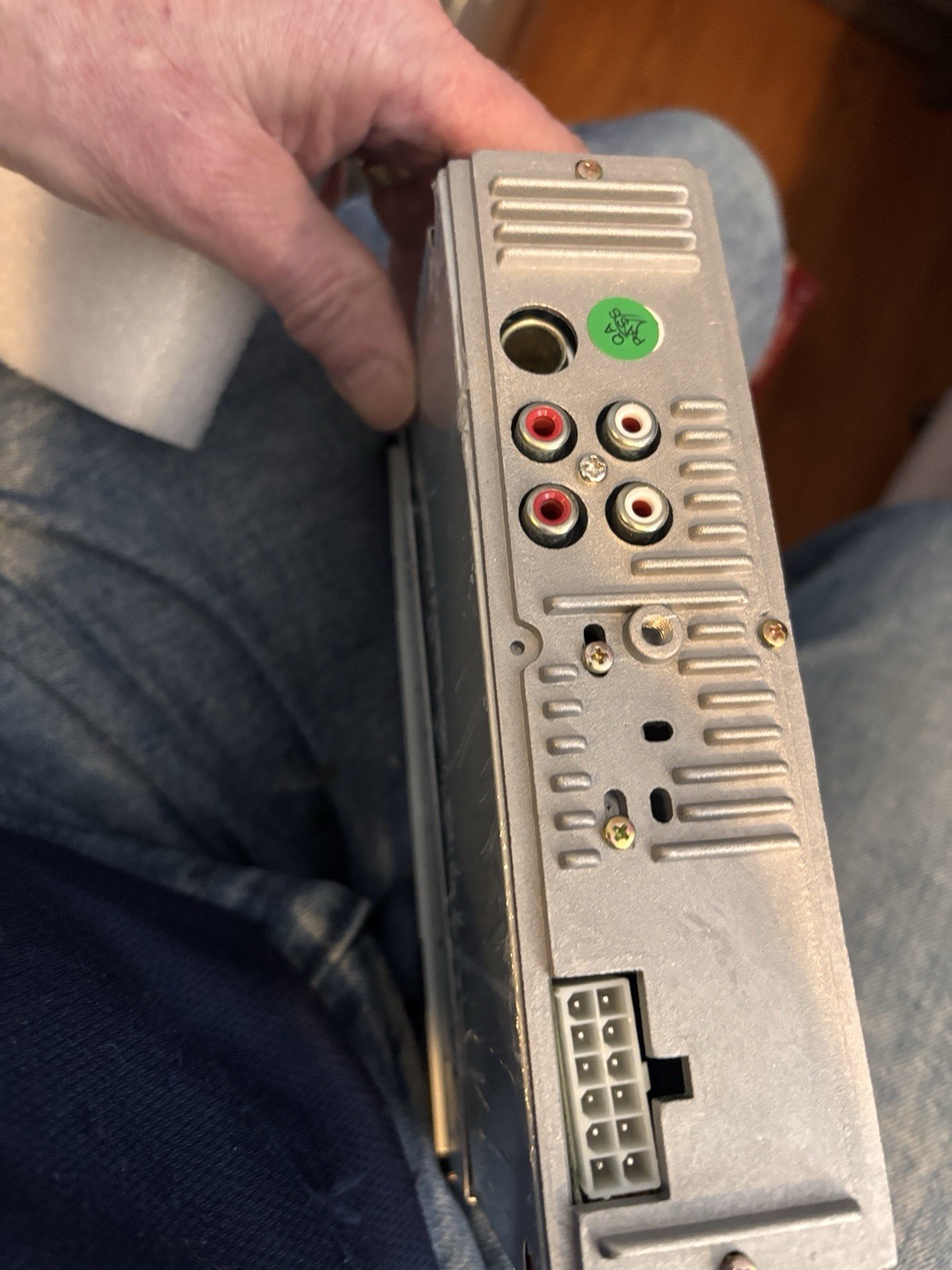 JSD-520 Car Stereo MP3 Player with PLL FM Radio