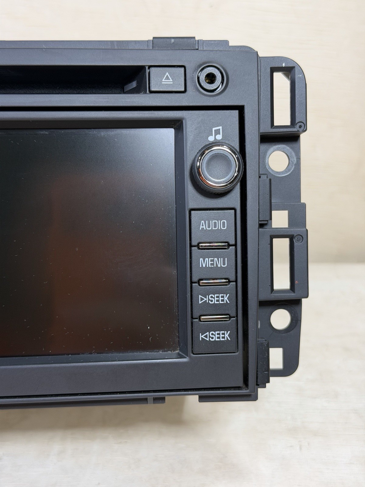 GM Denso DW468100-6850 22776896- DVD Navi Radio Yukon Suburban Tahoe OEM RARE