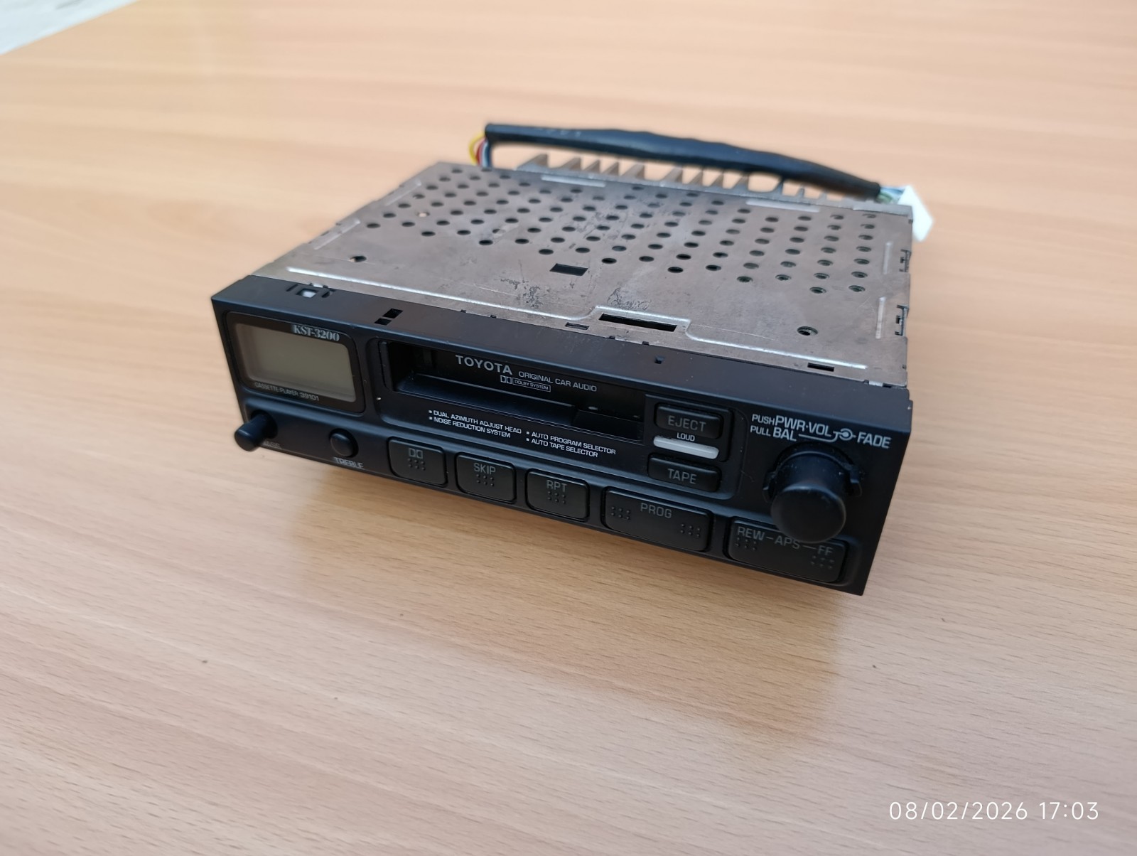 Toyota Corolla AE100, AE101 OEM Cassette Player With Equalizer Support JDM