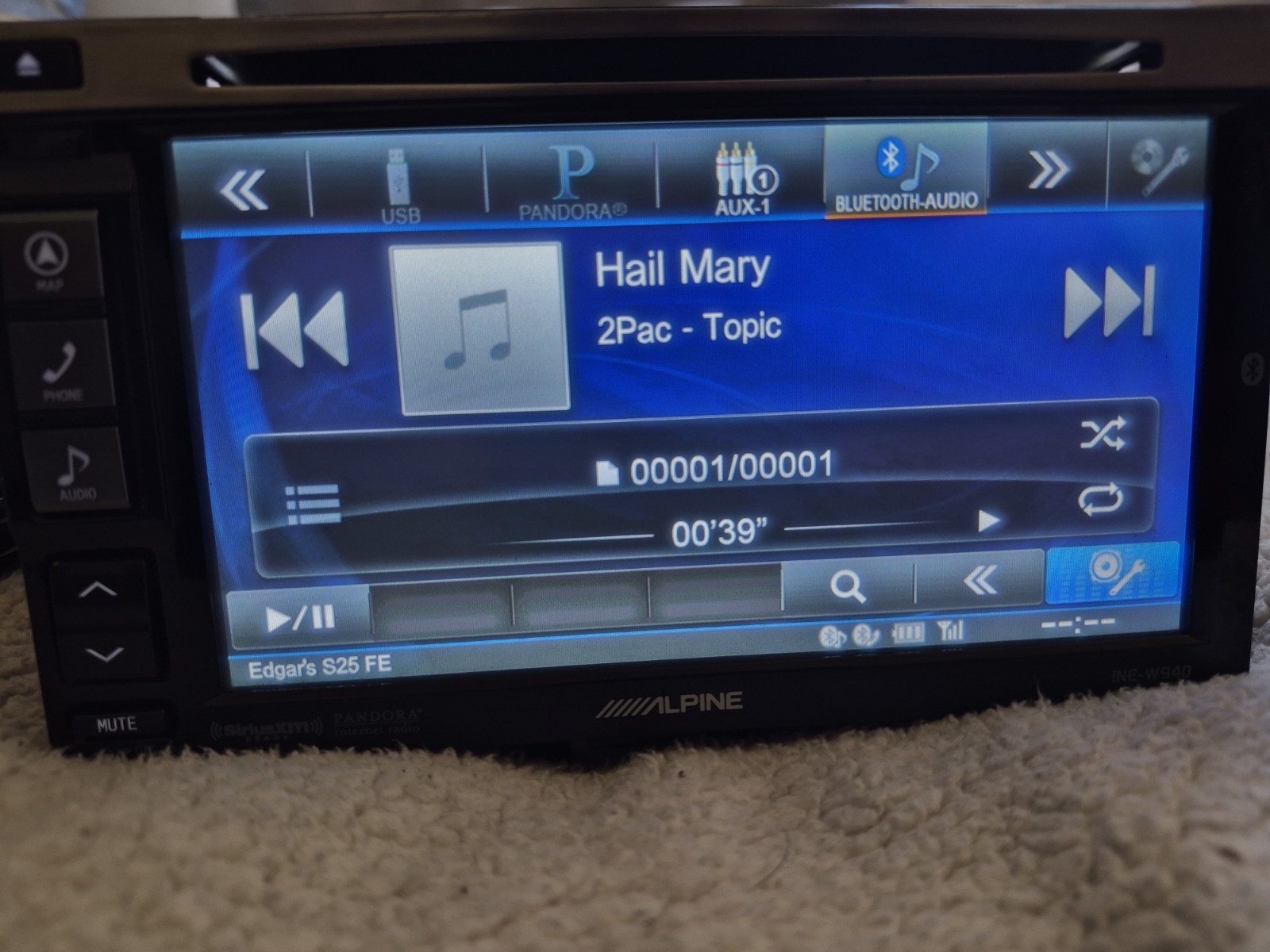Alpine INE-W940 RARE Double Din Bluetooth- CD/DVD USB – GPS – Touchscreen *READ*