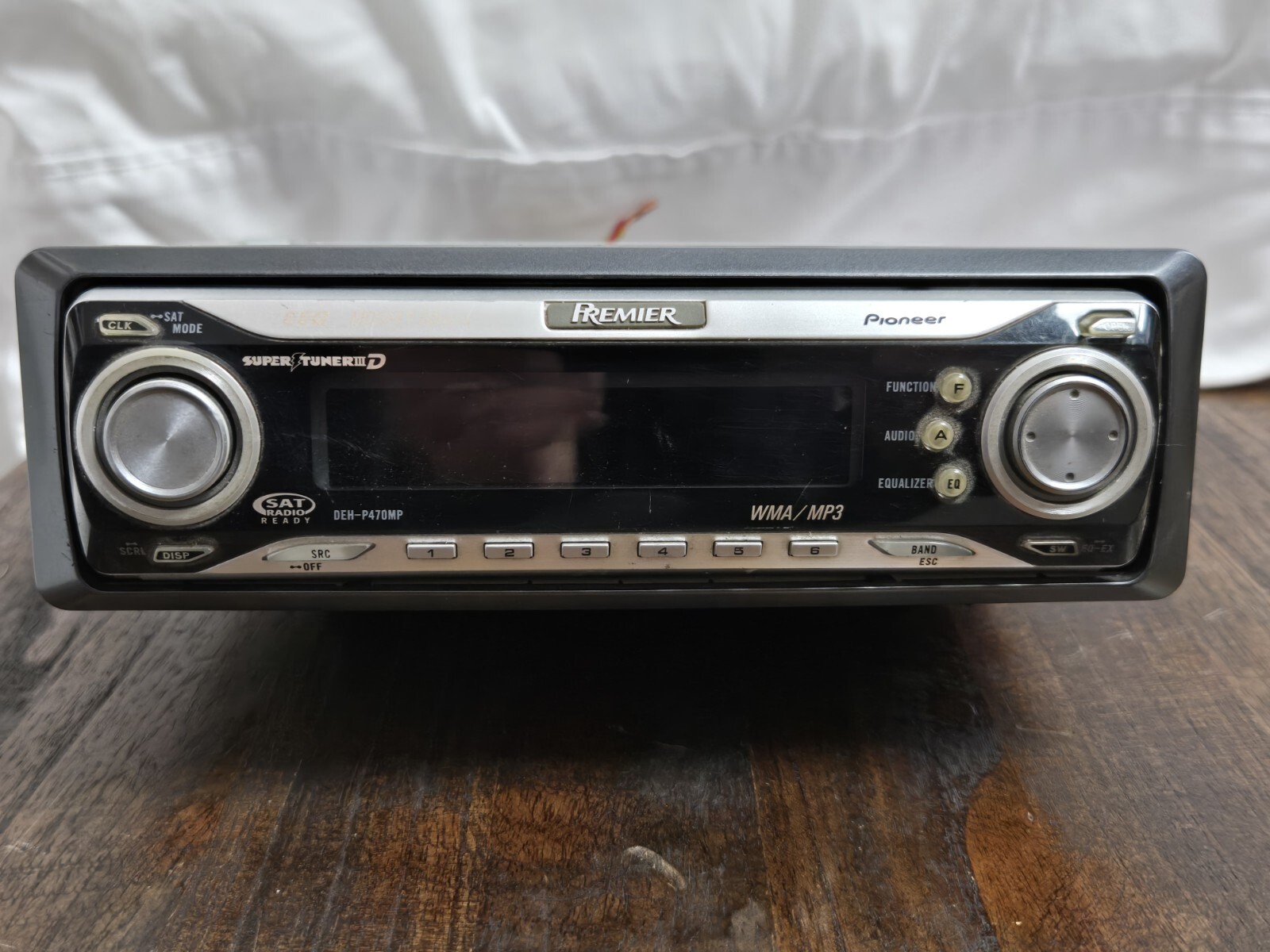 PIONEER PREMIER DEH-P470MP CD PLAYER 2005 READ DESCRIPTION