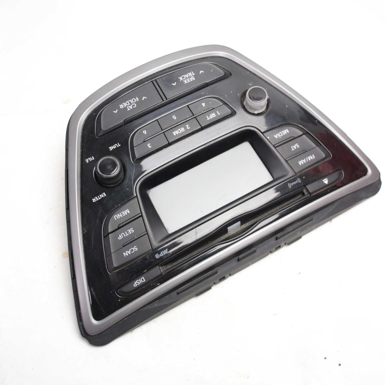 14 15 16 Hyundai Elantra sedan AM/FM XM CD radio 96170-3X156GU FACE PLATE ONLY