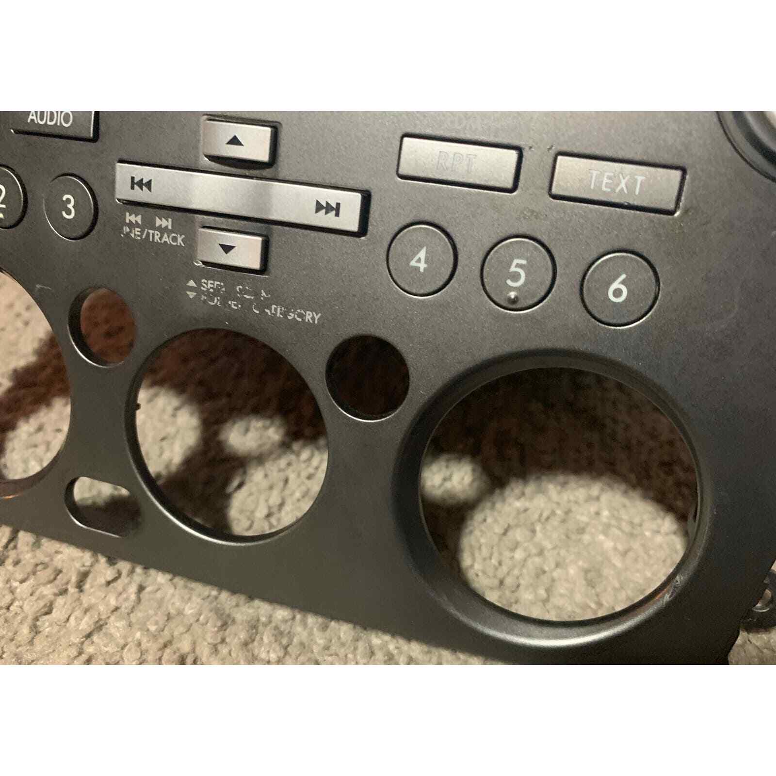 Subaru Legacy Outback AM FM Radio CD Disc Player Receiver OEM 2007-2009 UNTESTED