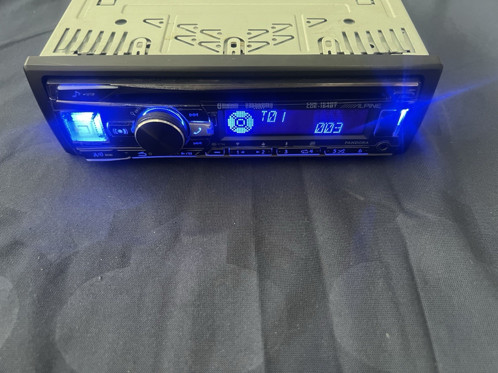 ⭐️Pre-Owned,TESTED⭐️ Alpine BT|CD|AM/FM|USB-(CDE-164BT)