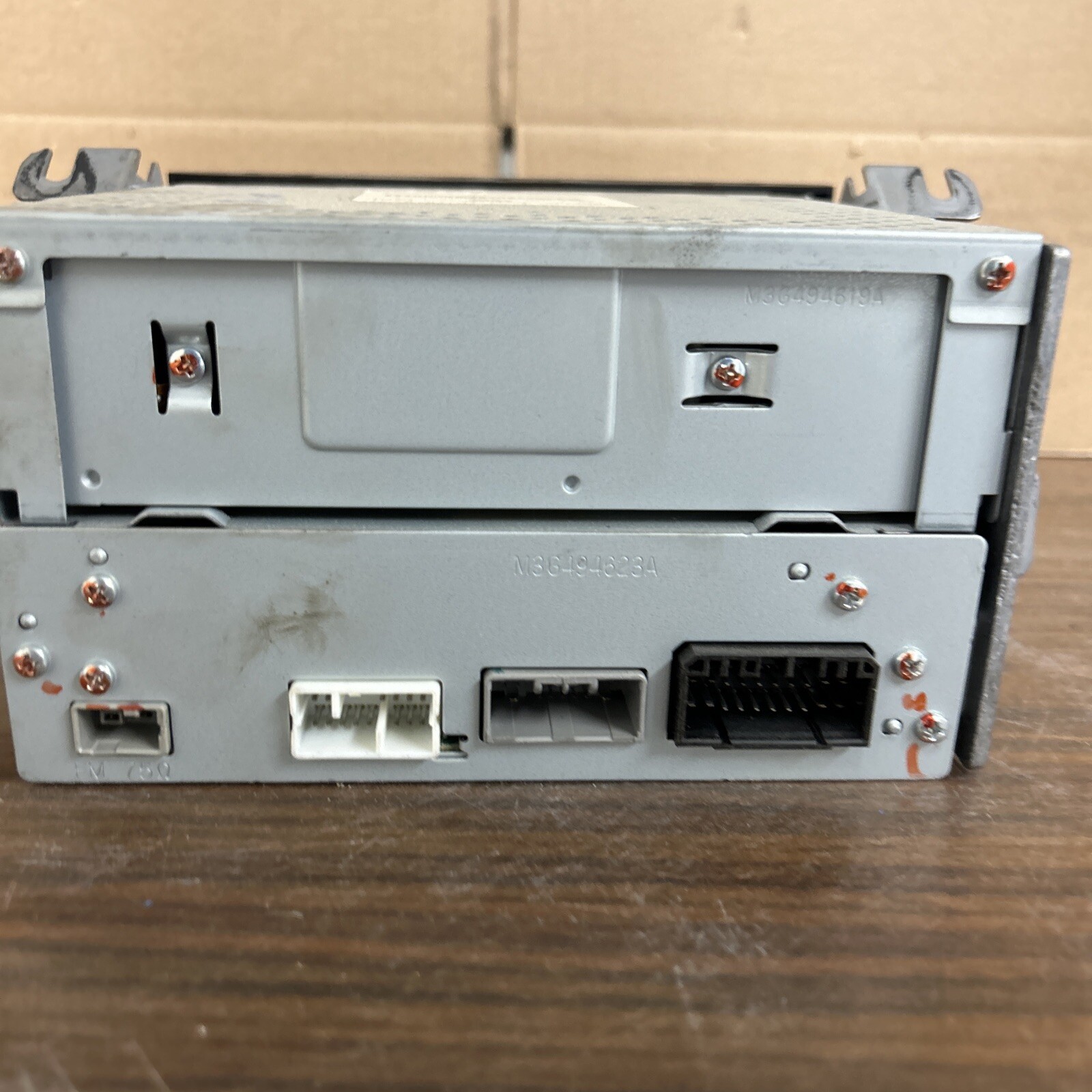 06-08 Honda Pilot EX-L AM FM XM 6 disc CD radio receiver 39100-S9V-A600 1TV6