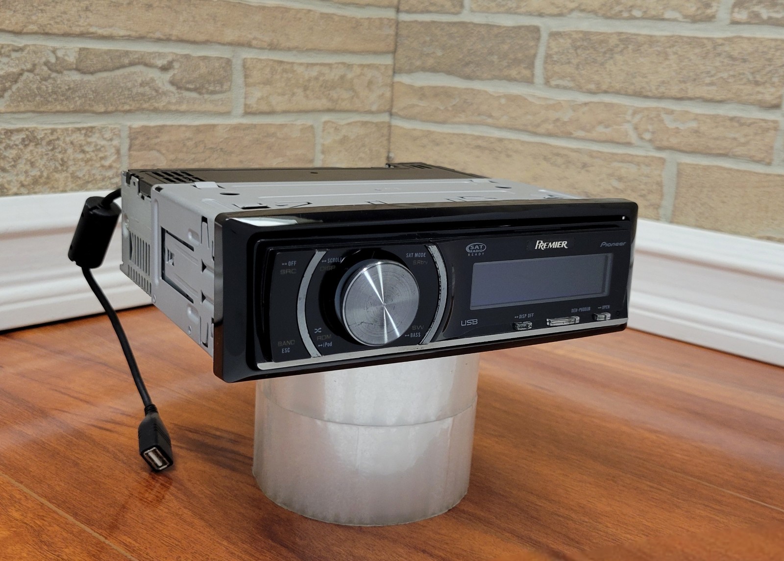 SUPER RARE🐬 PIONEER PREMIER DEH-P600UB CD PLAYER with BLUETOOTH adapter and USB