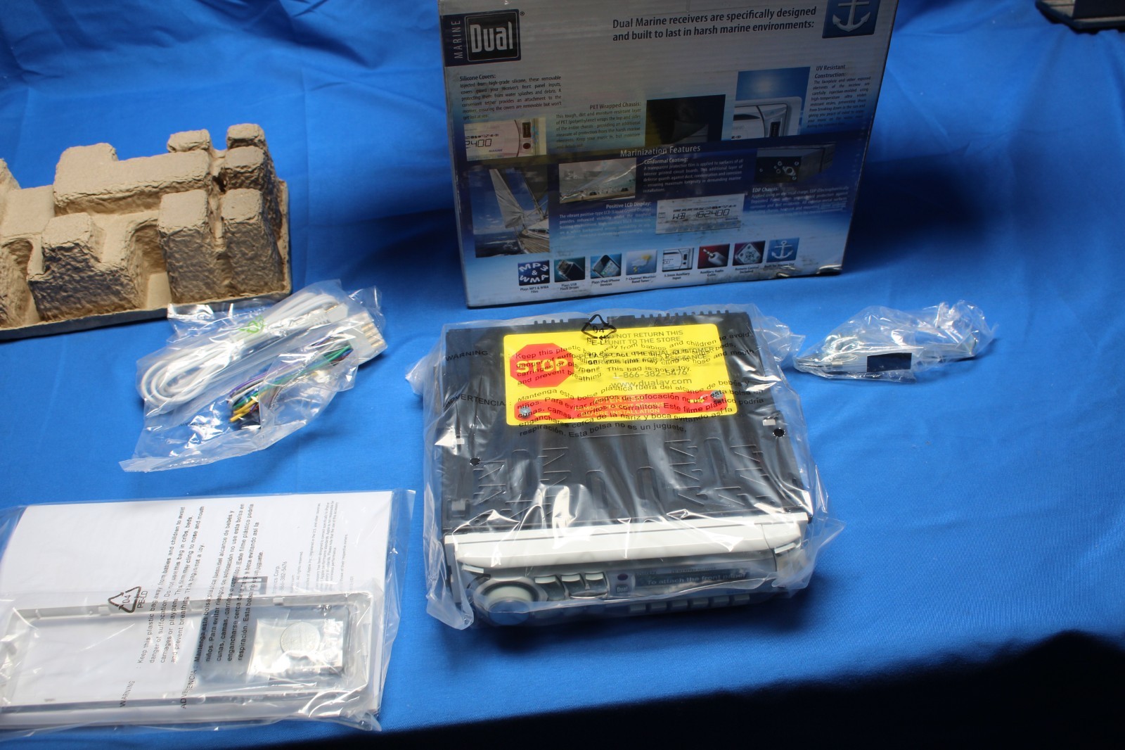 Dual Marine MDMA75 AM/FM/CD/MP3/WMA/Ipod Radio Player boat radio NIB