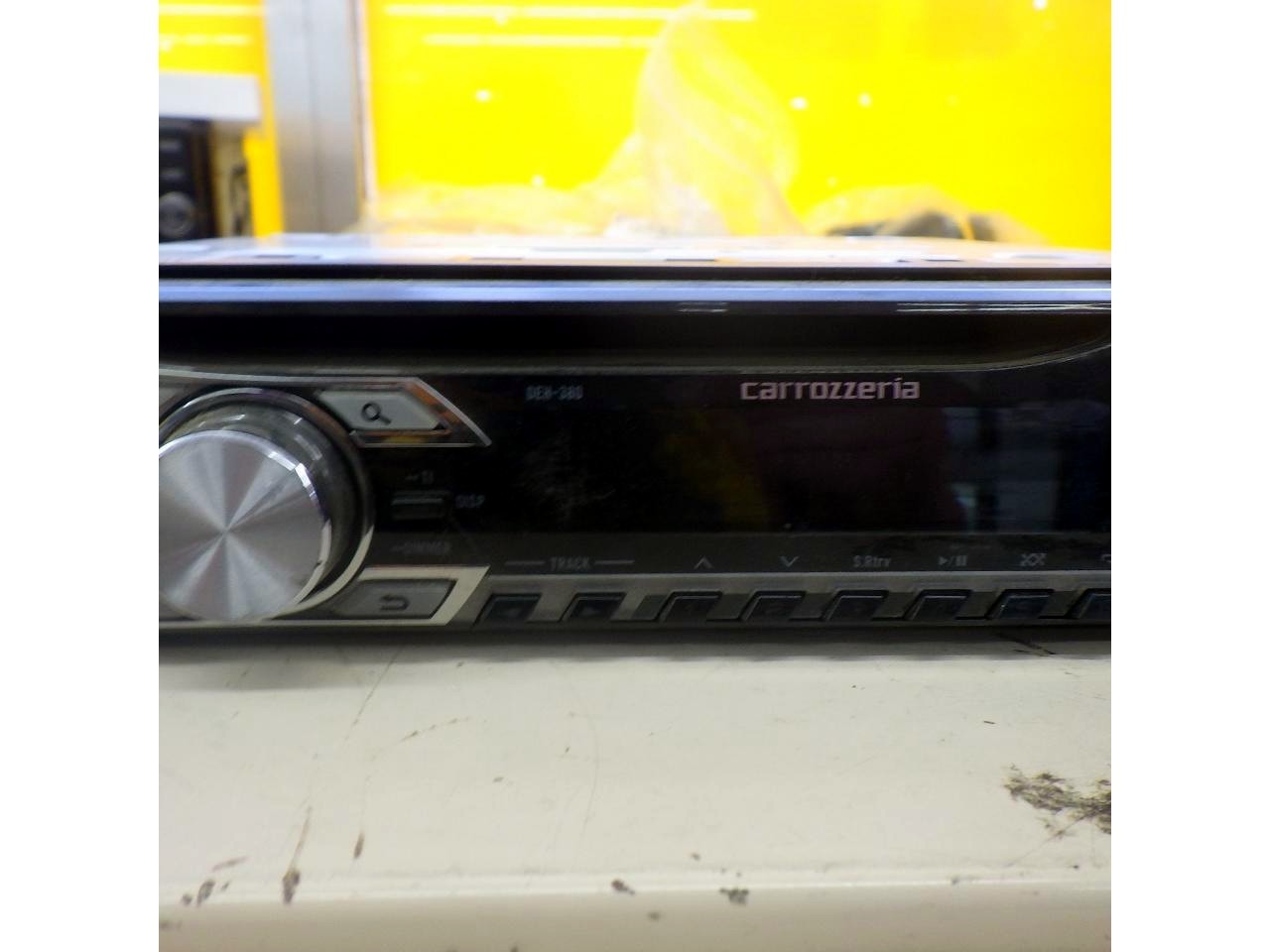 Pioneer carrozzeria DEH-380 Car Stereo Not AUX CD For Parts Untested AS-IS