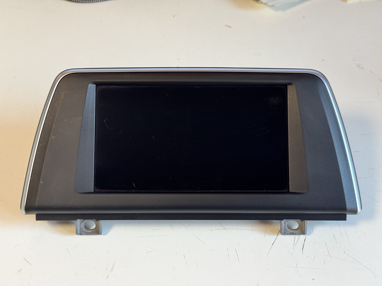 ORIGINAL BMW X1 F48 EVO Screen REF: 6834913 Model: 6550 6834913-04