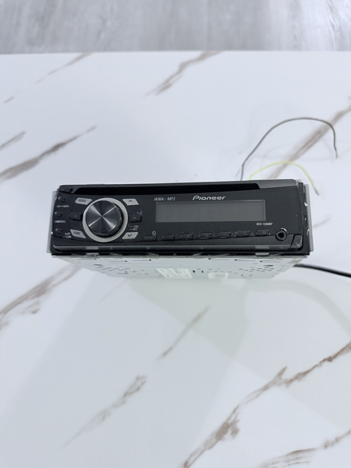 Pioneer DEH-1300MP Car Auto Mobile CD Player Receiver