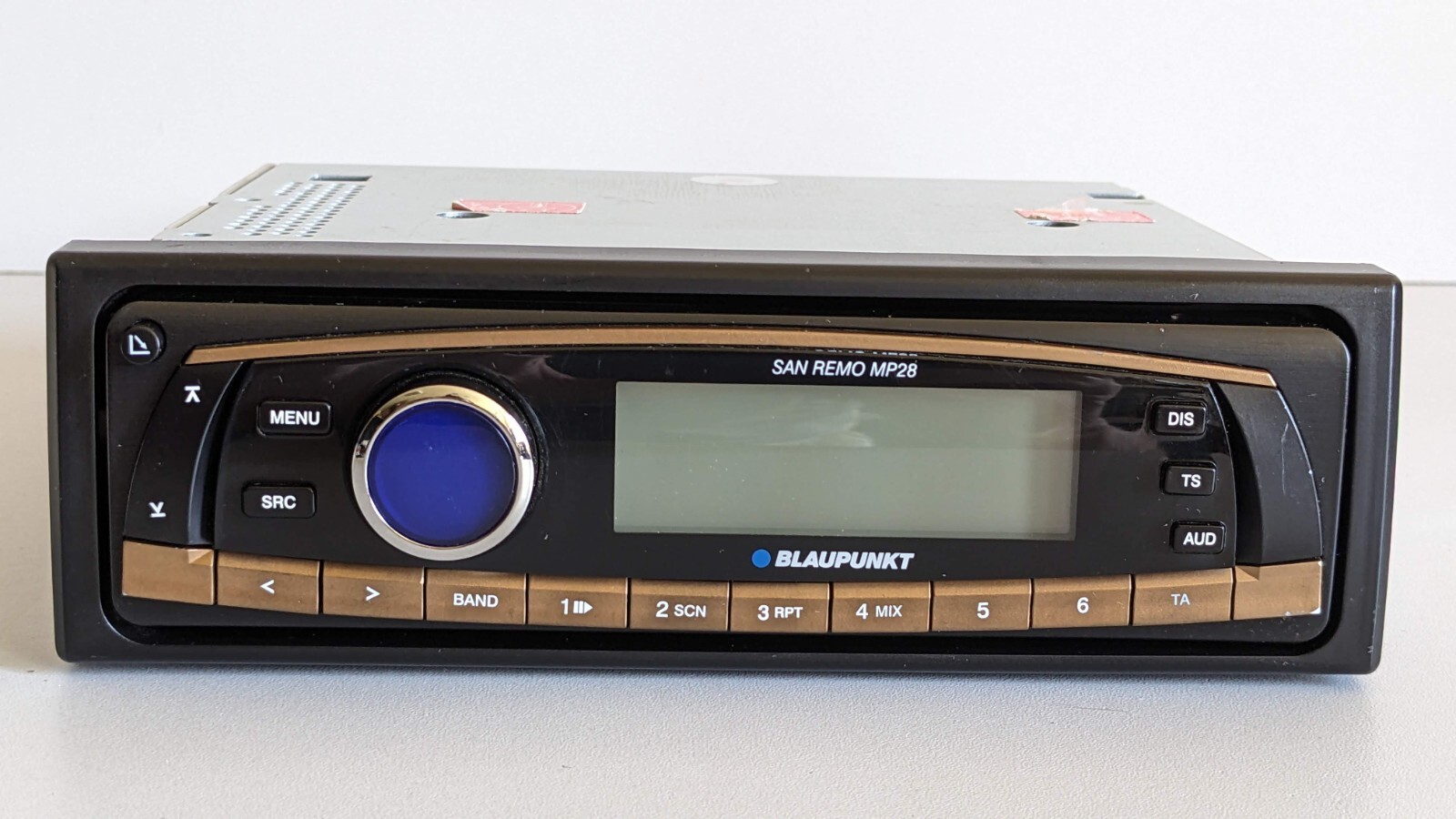 Blaupunkt San Remo MP28 7 648 491 11 Original Car Radio CD MP3 Aux-In 4×40 Watt