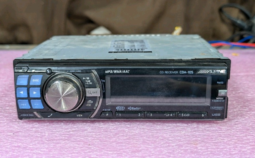 [USED] Alpine CDA-105 In-Dash Car Audio CD/MP3/USB Stereo Receiver (Tested)