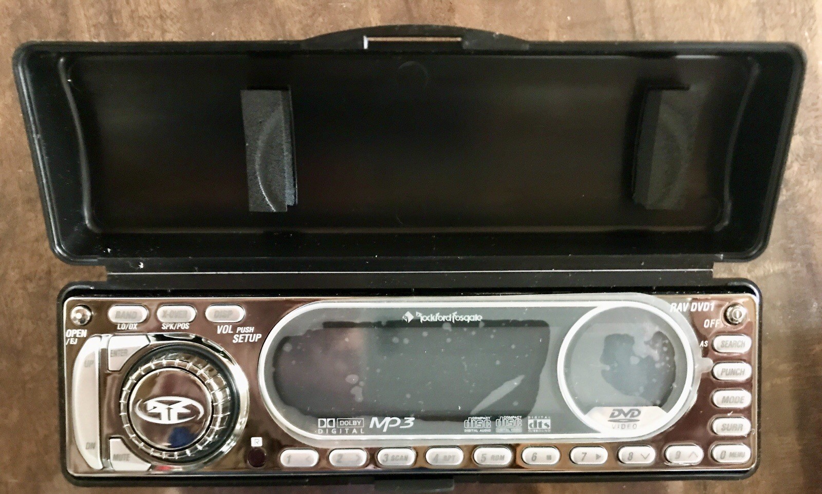 Rockford Fosgate RFX RAV DVD1 car audio/video system. new in box