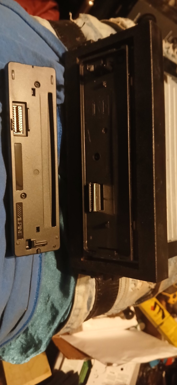 USED Alpine UTE-73BT Digital Media Receiver
