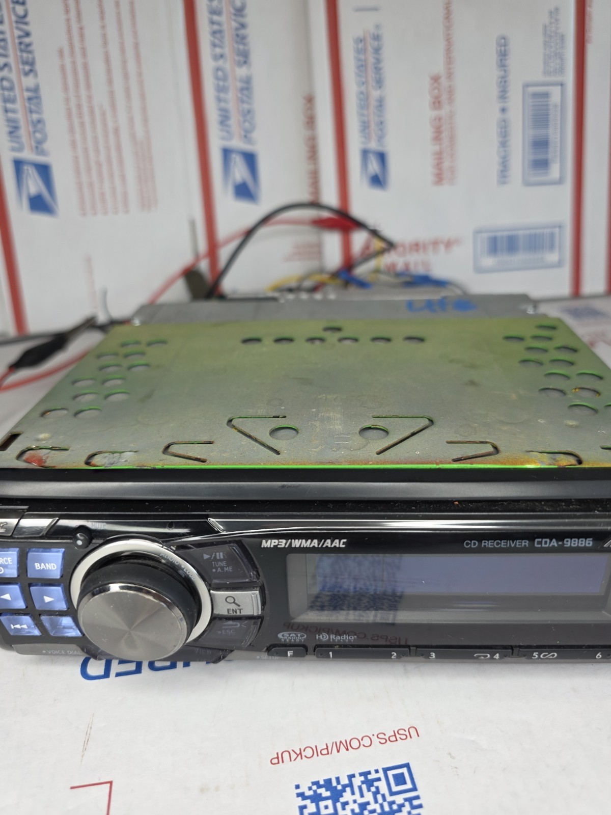 Alpine Car Receiver CDA-9886 CD Player USB Used With Wiring