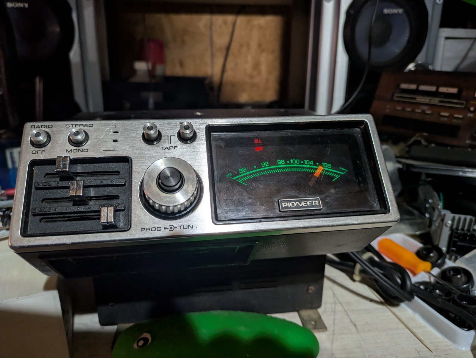 VTG 70s Pioneer TP-800 Bluetooth Audio 🔵 Car Radio Stereo 8 Track Tape Player