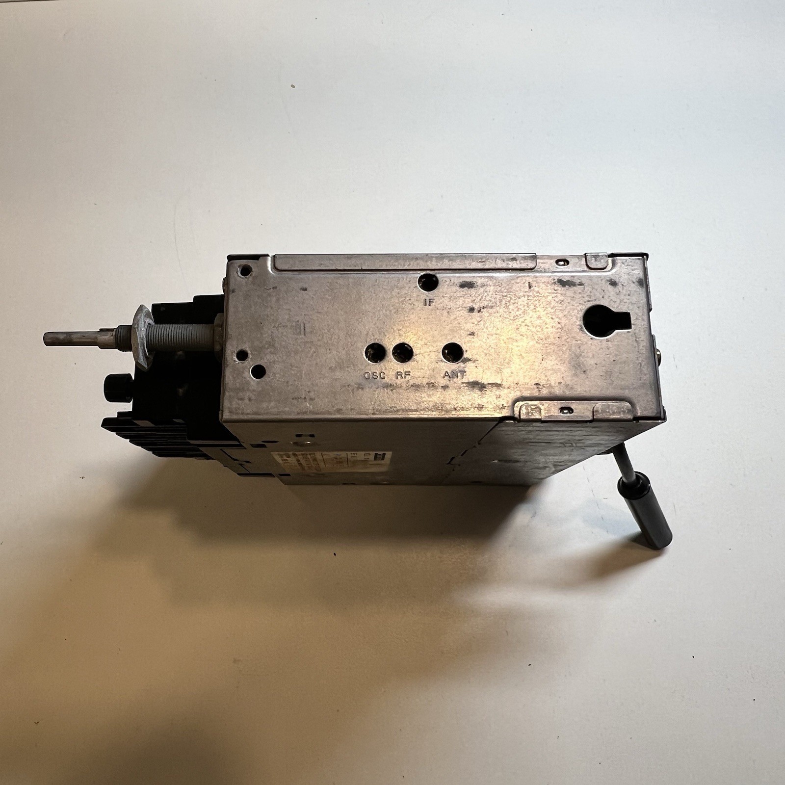 Vintage Honda #A208K-163-81232 12V AM/FM Cassette Car Radio Shaft Player Style