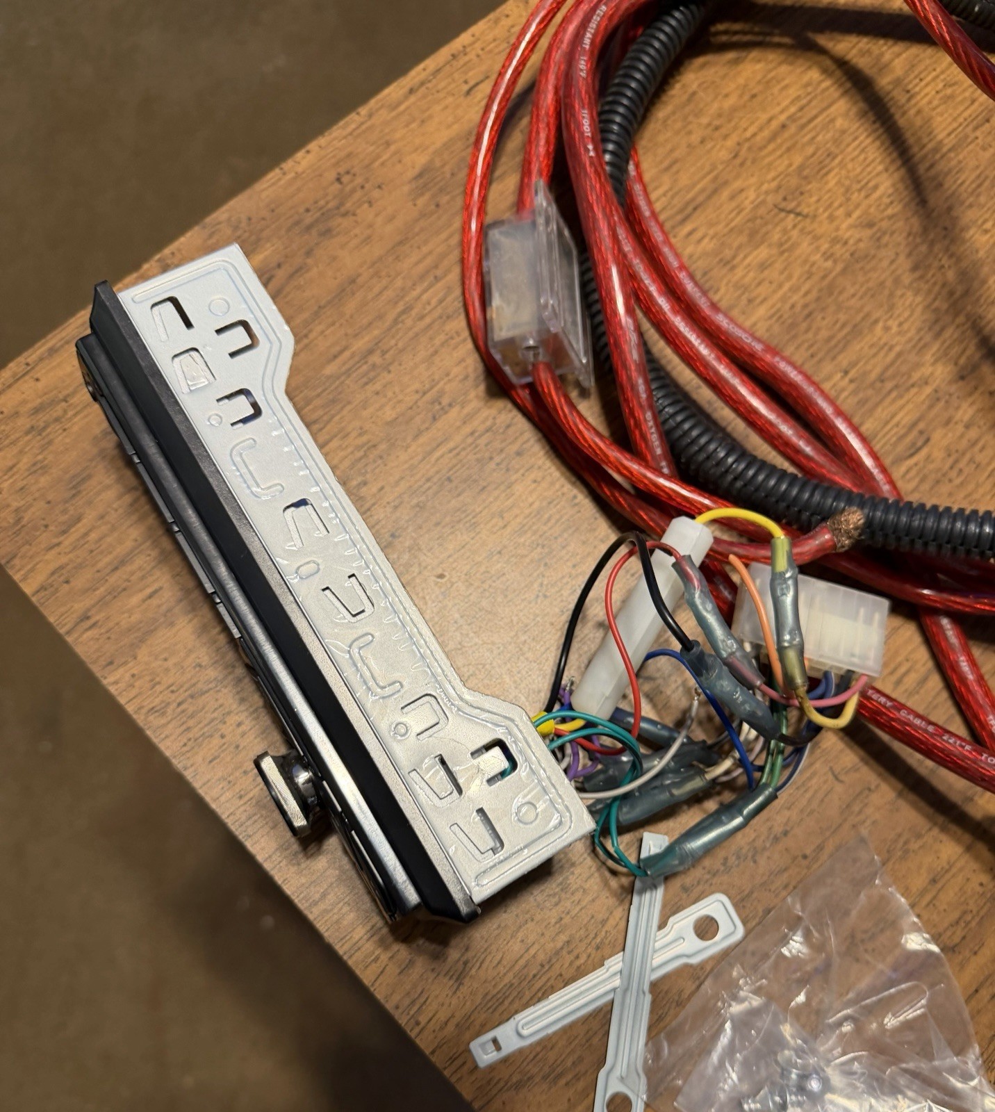 Dual XDM17BT radio stereo Media receiver USB AUX tested, Plus Wiring And Tools