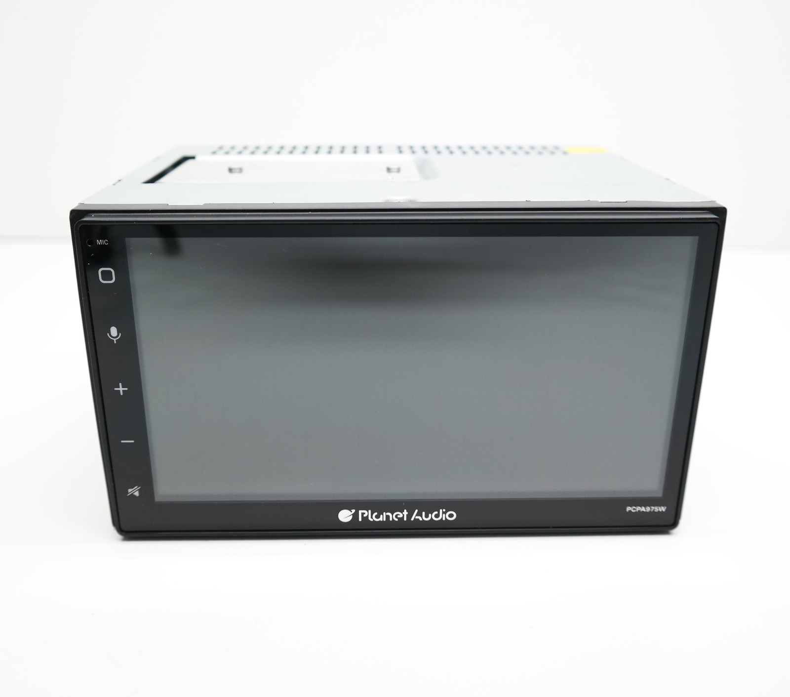 Planet Audio PCPA975W 6.75″ 2-Din Wireless Car Multimedia Receiver