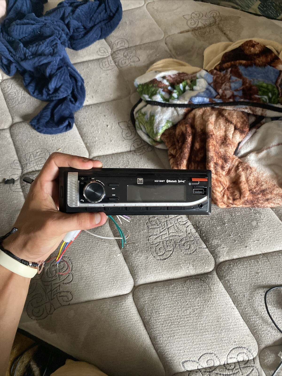 BOSS Audio 616UAB Car Mp3 Player
