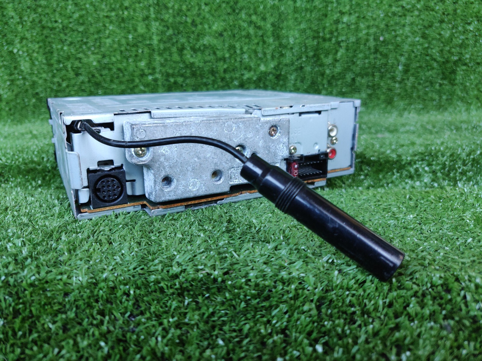 Kenwood Kmd-671r Kmd671r Original Car Radio