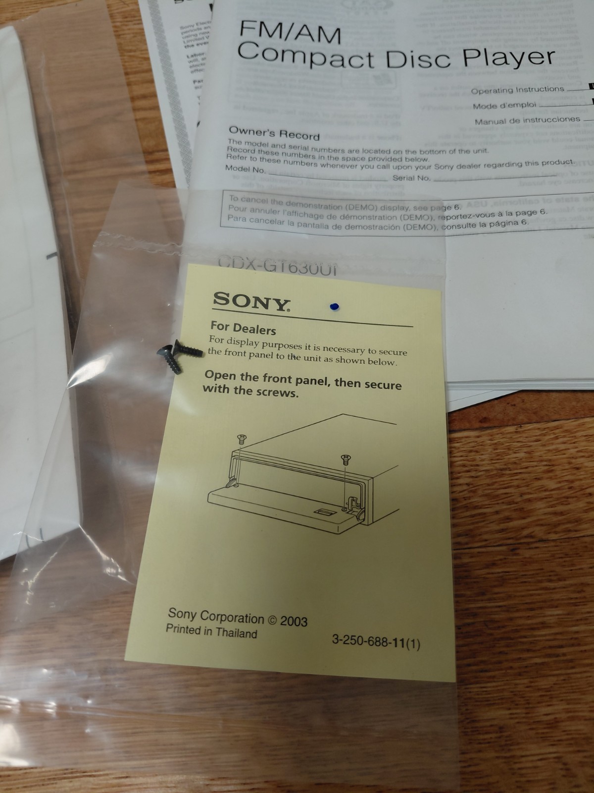 Sony CDX-GT630UI FM/AM Compact Disc Player MP3