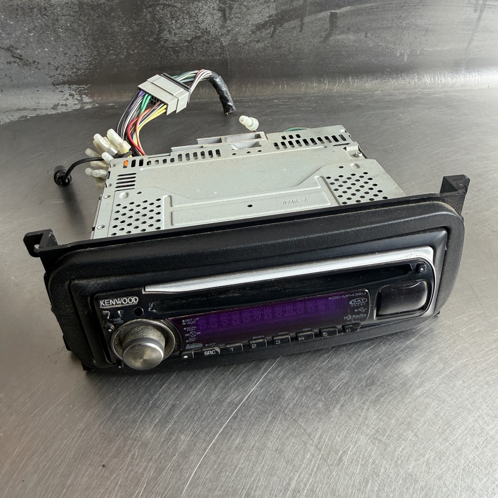 Kenwood KDC-MP532U CD Player In Dash Receiver