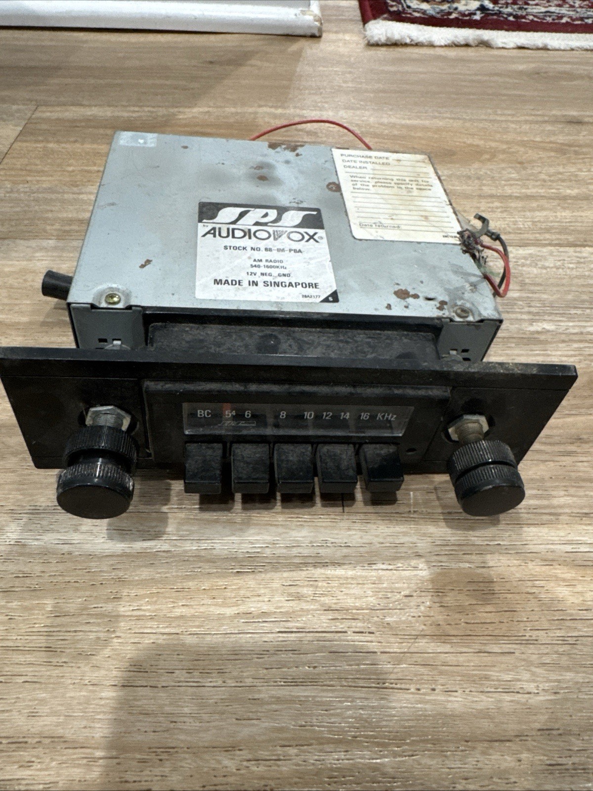 Audiovox SPS 88-IM-PBA 1 DIN In-Dash AM/FM Radio Head Unit 12V