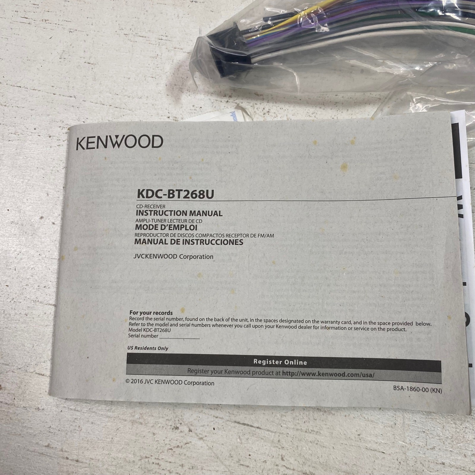 Kenwood KDC-BT268U Car CD Receiver Bluetooth USB Pandora iHeartRadio Single DIN