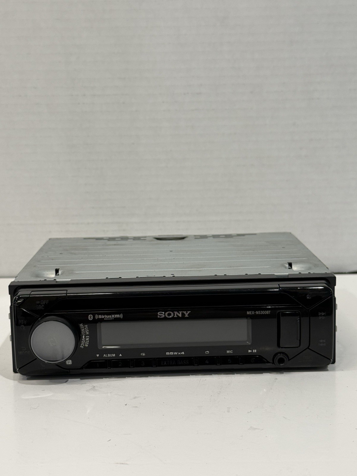 Sony MEX-N5300BT Single-DIN FM/AM CD Bluetooth Car Audio Receiver