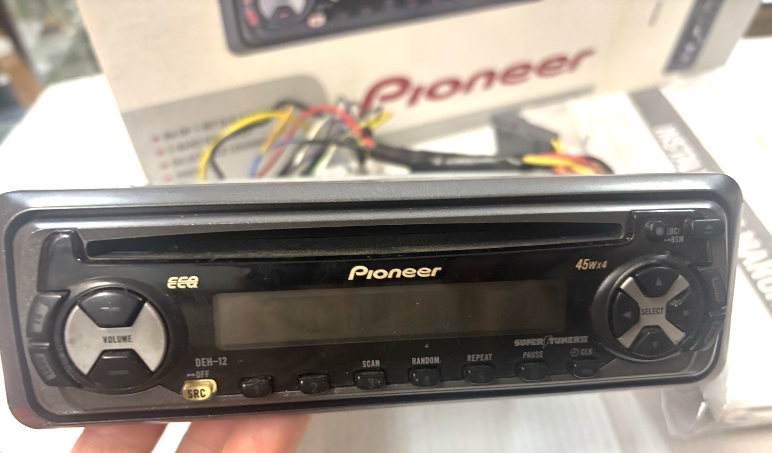 Pioneer High Power Cd Player, radio DEH-12 at 45w, Appears NOS