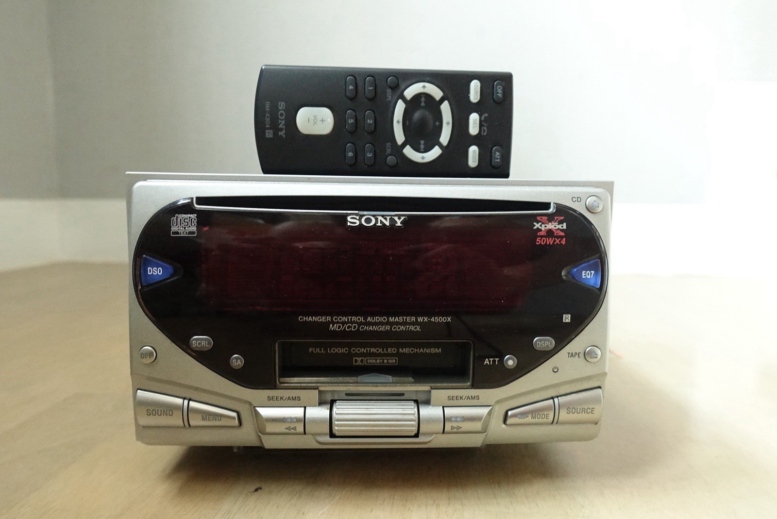 Sony xplode WX-4500x. 2 Dins Cassette/CD/FM/Bluetooth Deck.