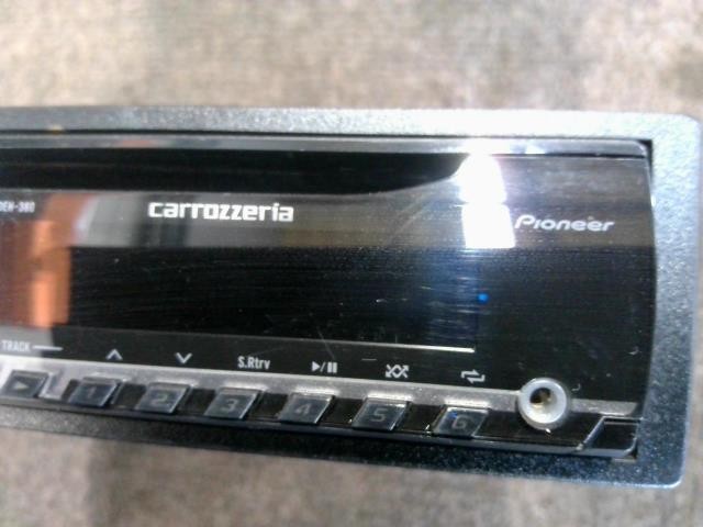 Pioneer Carrozzeria DEH-380 1DIN AM FM CD Car Audio Near Mint JAPAN