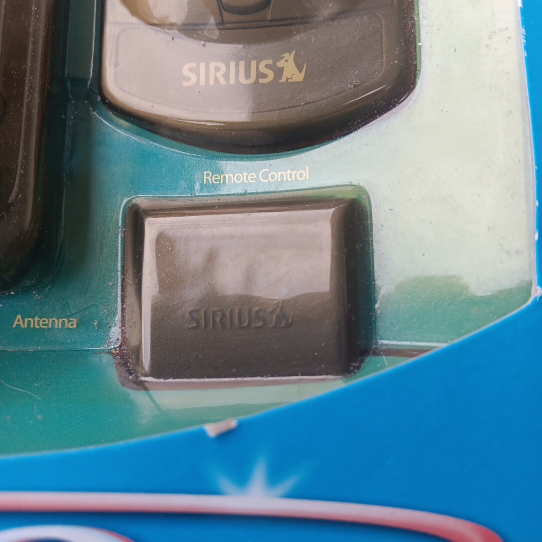 Sirius Satellite Radio Sirius One All-In-One Car Kit with remote NEW OLD STOCK