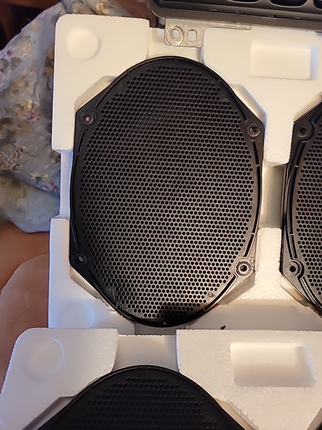 Ford Audio System 1999-2004 F150 Unit With 4 Speakers