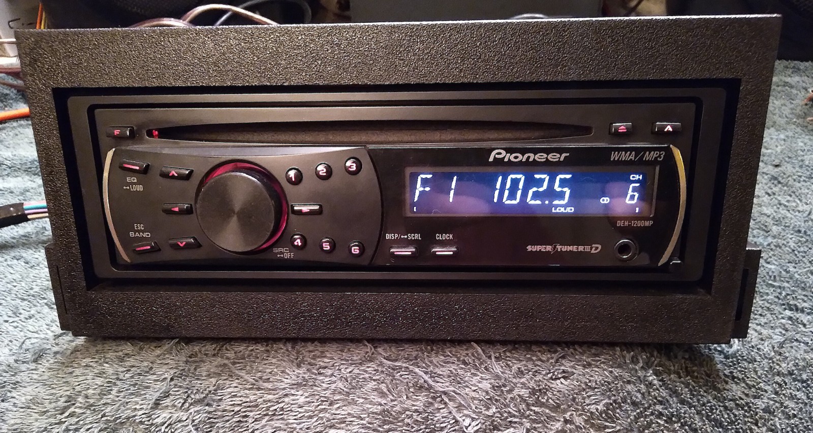 Pioneer DEH-1200MP, CD /MP3/ Receiver, 200 watts,