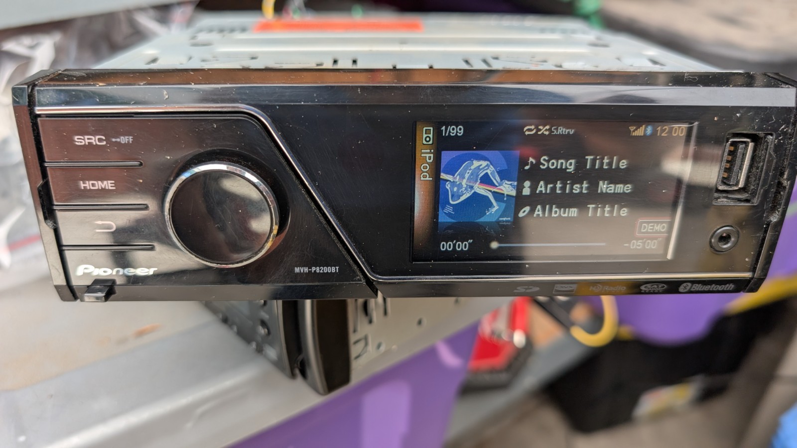 2010 Pioneer MVH-P8200BT Digital Media Receiver Head Unit Car Audio Untested